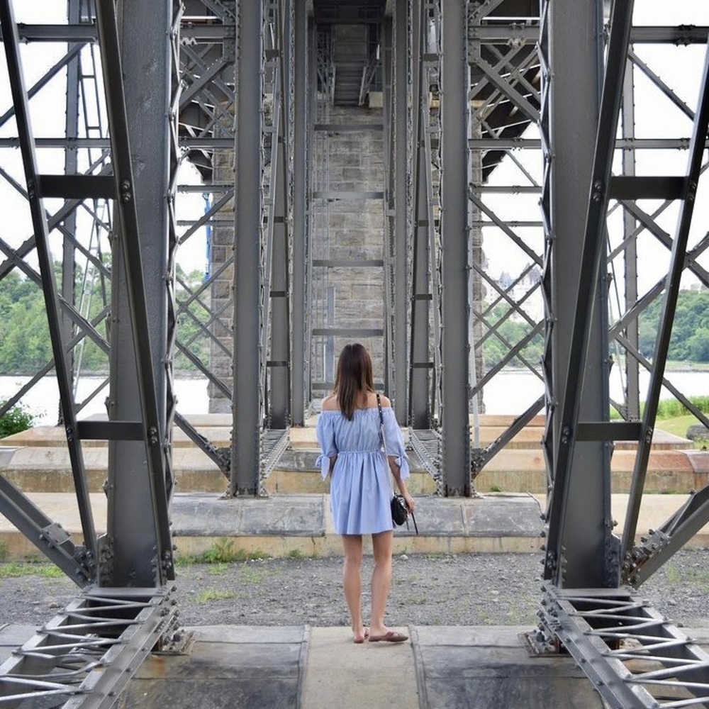 Meet your Posher, Demy